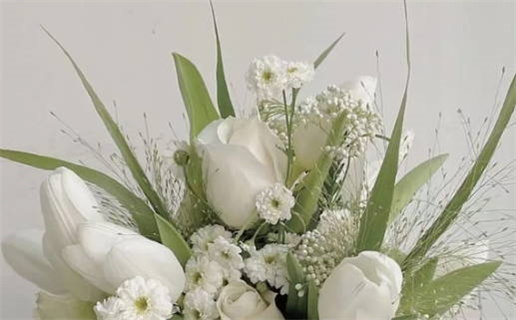 01年属蛇的是什么命_01年属蛇的是什么命金木水火土