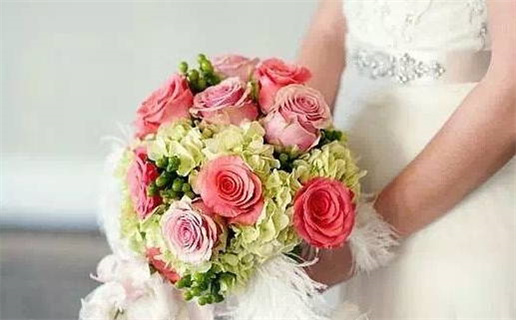 分手后还能给摩羯座发消息吗解析与建议