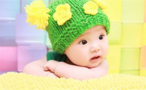 王姓2026年05月25日出生的男孩子五行缺什么？如何科学取名