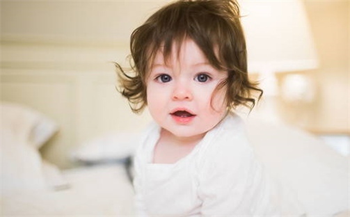 2026年06月28日农历二〇二六年五月十四出生的周姓女宝宝取名全攻略